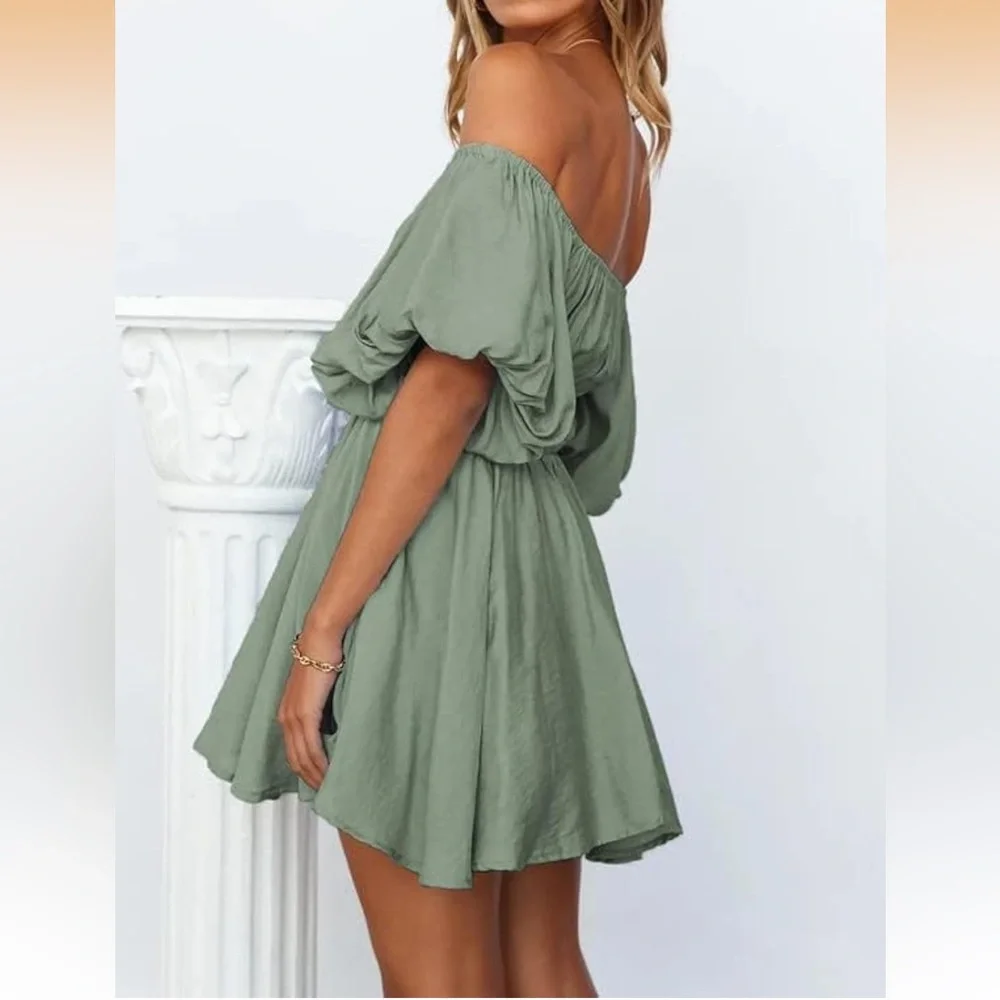Off-Shoulder Green Mini Dress - Picture 4 of 5